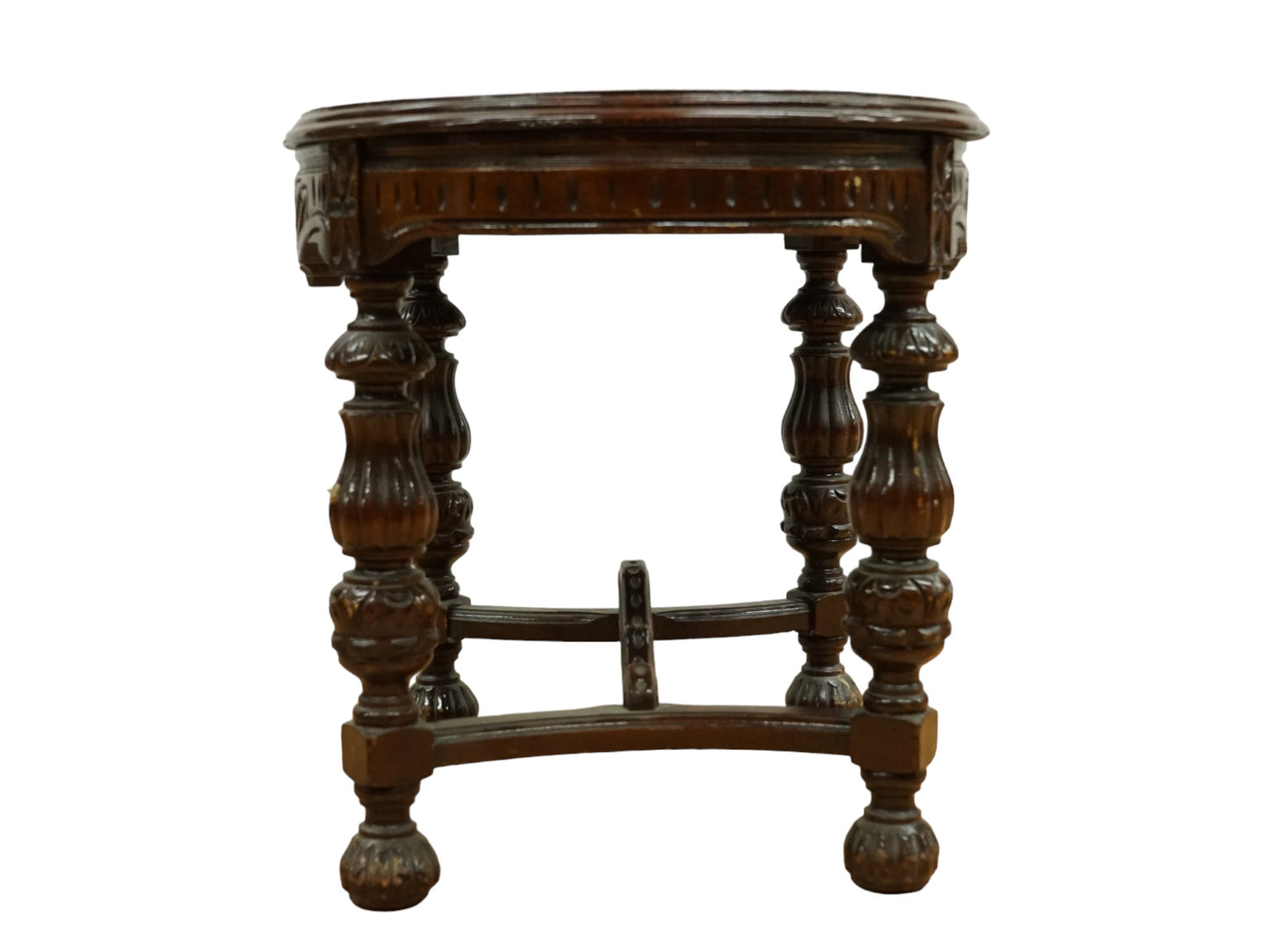 Fine French Renaissance style Revival Oval Oak Table