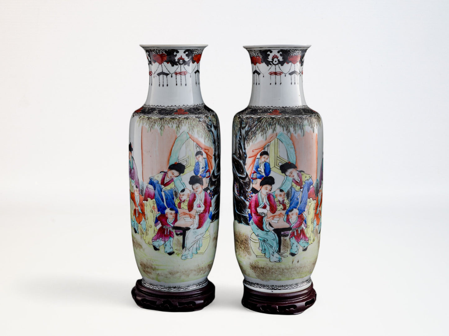 Pair Chinese Decoration Porcelain Vases with Wood Stands
