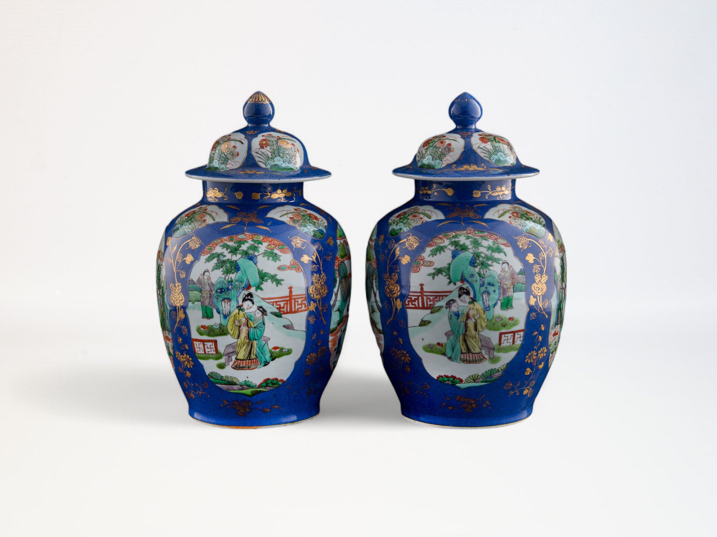Pair Chinese Decoration Porcelain Covered Jar