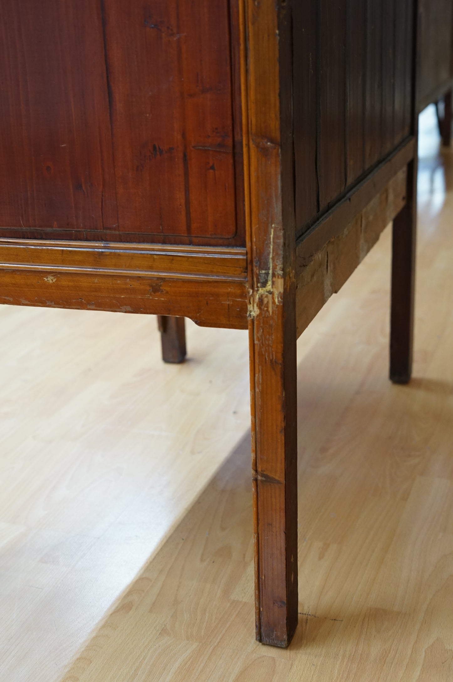 Cabinet 140Yrs Wenzhou