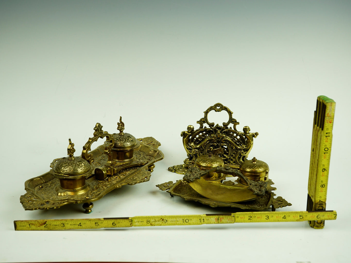 VINTAGE ITALIAN FLORENCE BRASS INKWELLS LARGE ROCOCO STYLE ORNATE STAND