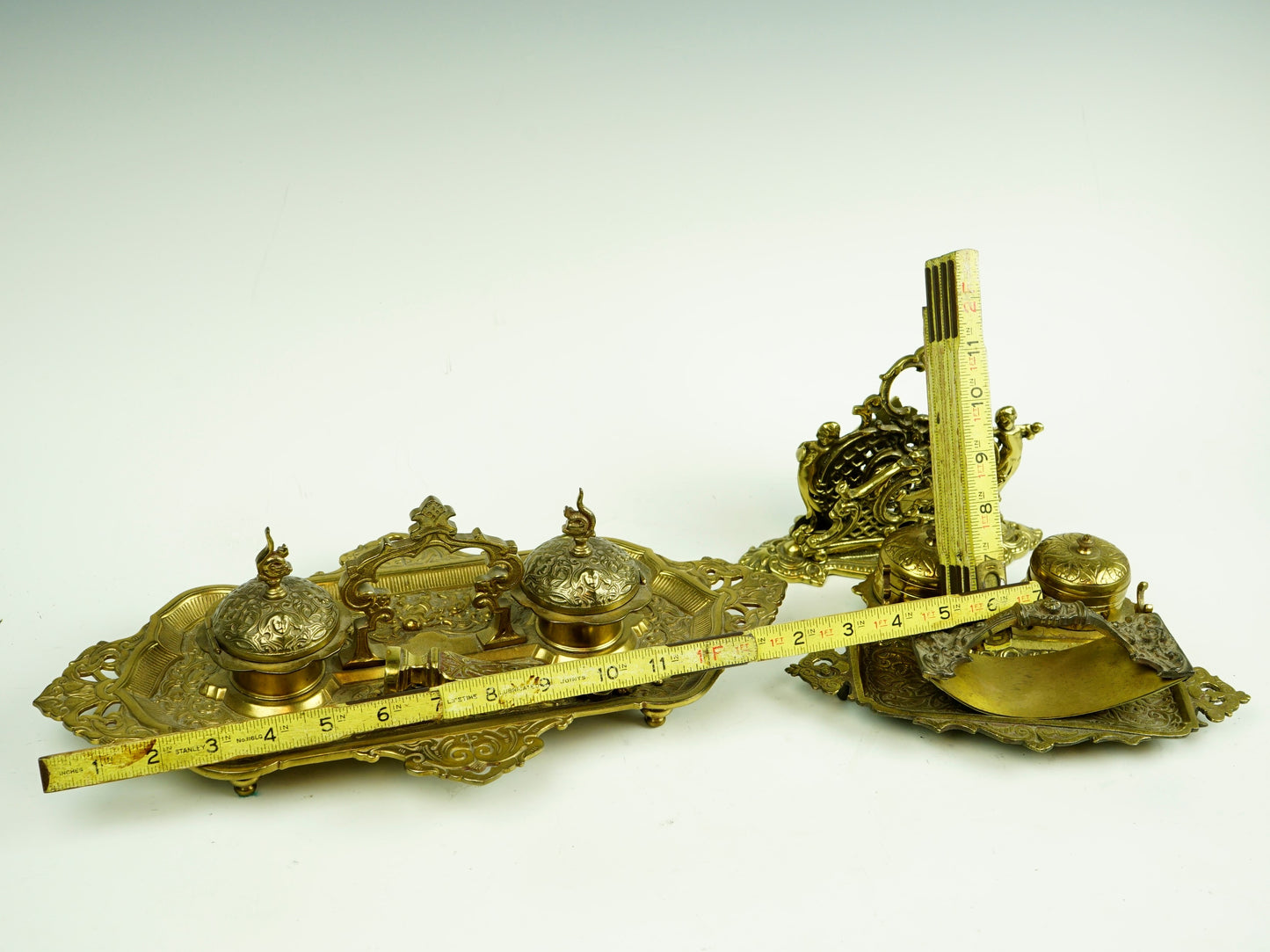 VINTAGE ITALIAN FLORENCE BRASS INKWELLS LARGE ROCOCO STYLE ORNATE STAND