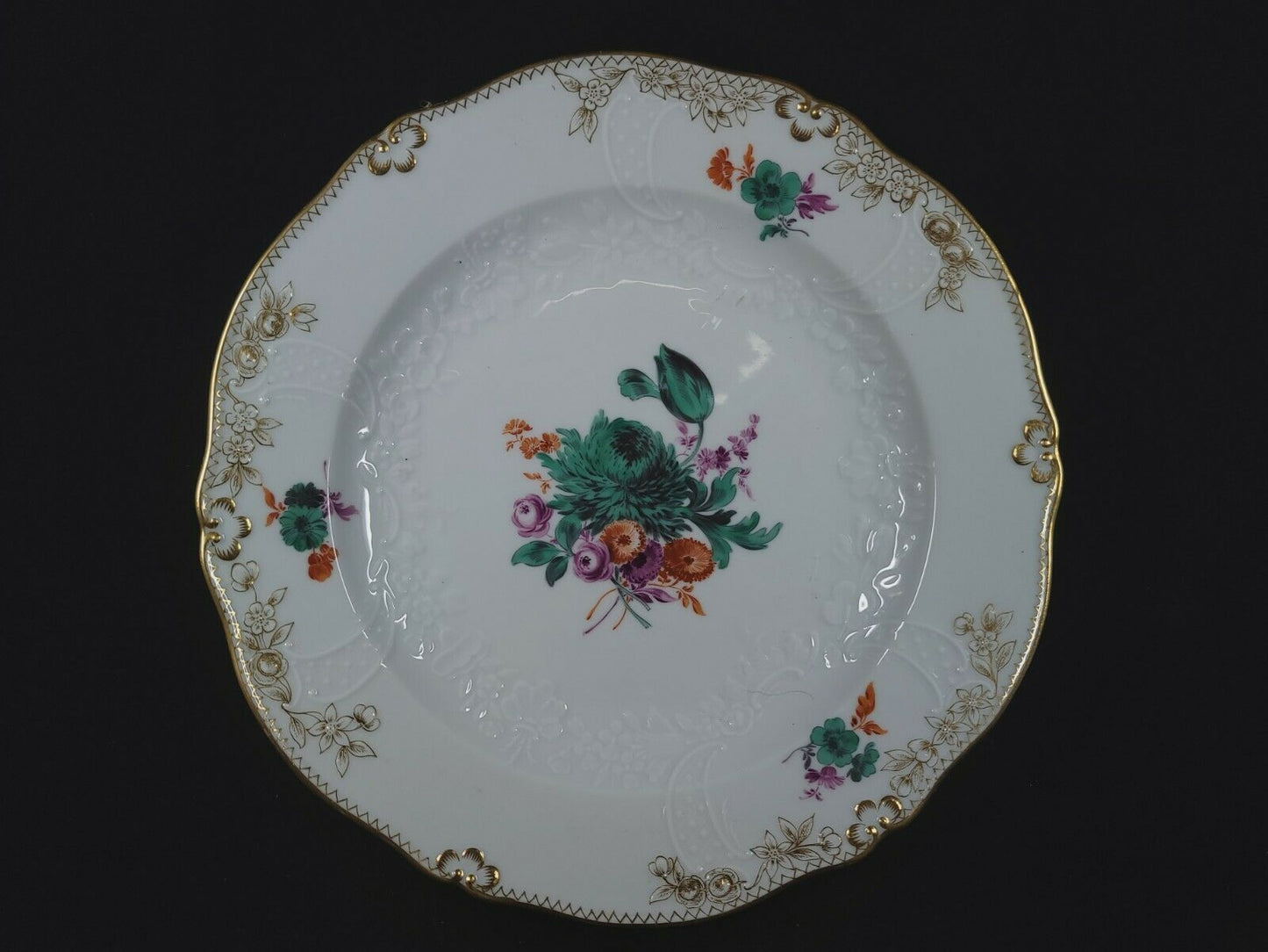 Fine Meissen Embossed Lace 9 5/8" Floral  Plate With Gold Trim(A06/06)