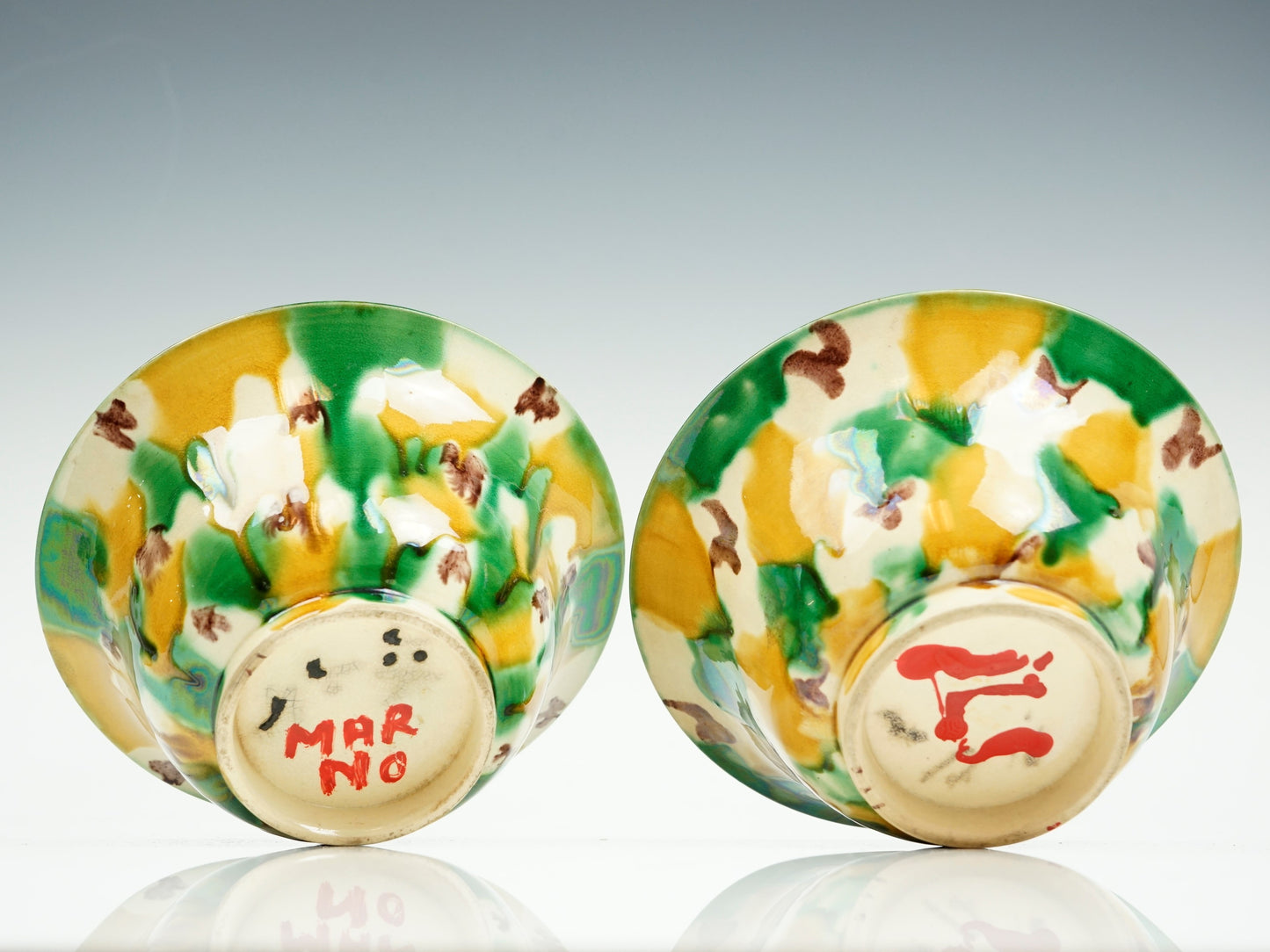 A Pair of 19th C. Chinese Export Spinach and Egg Bowls