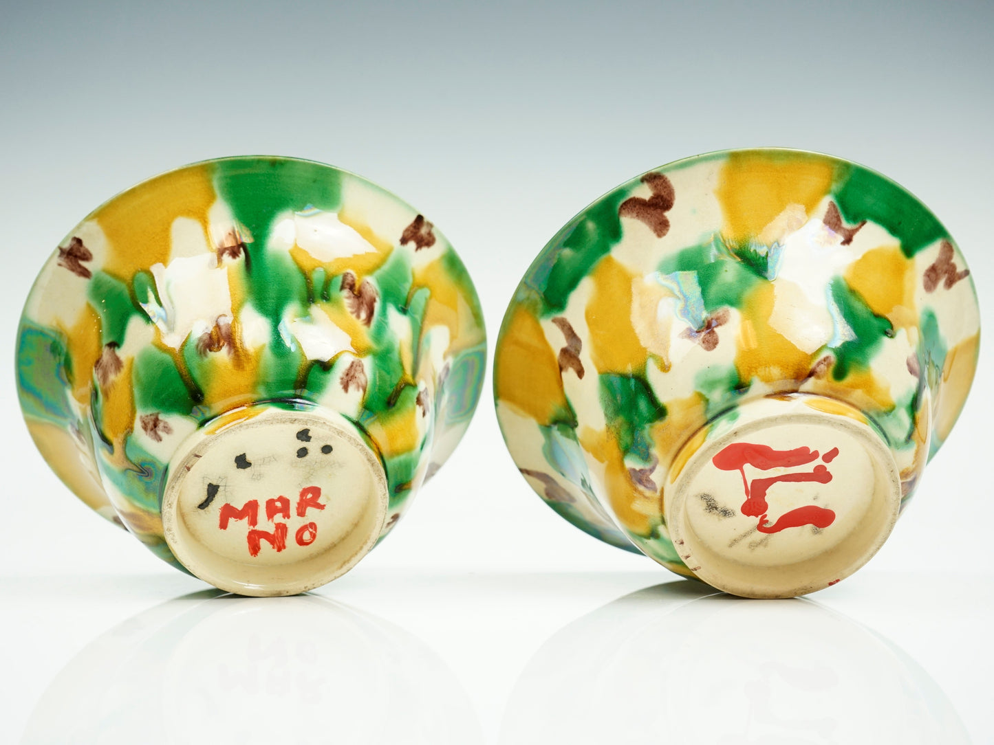 A Pair of 19th C. Chinese Export Spinach and Egg Bowls